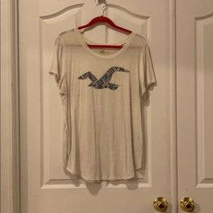 Hollister tshirt